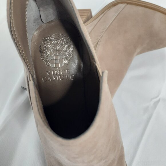 Vince Camuto Ankle Boots - Size 8M - Picture 5 of 5